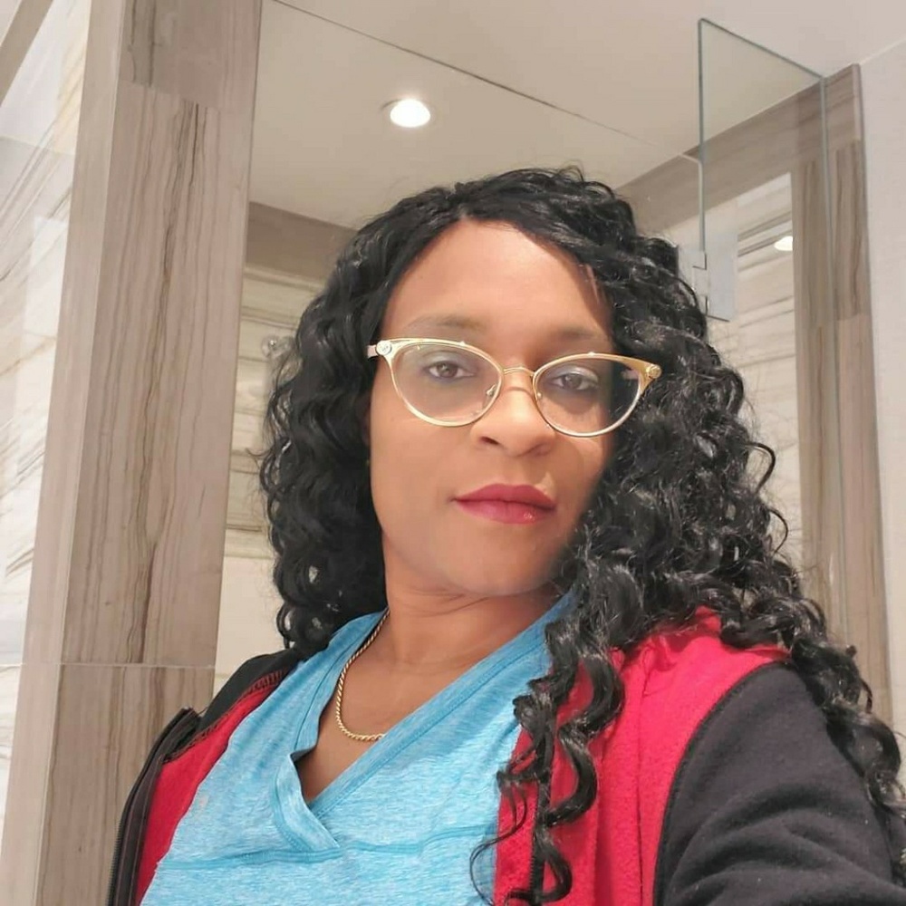 Meet your Posher, Tamaya